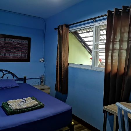 Pm Guesthouse Chiang Mai Exteriör bild