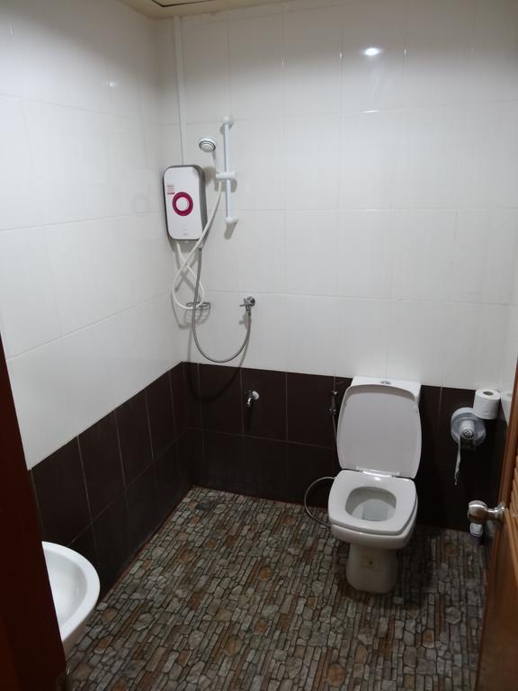 Pm Guesthouse Chiang Mai Rum bild