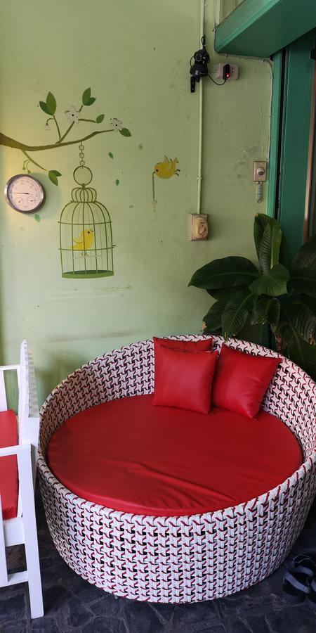 Pm Guesthouse Chiang Mai Exteriör bild