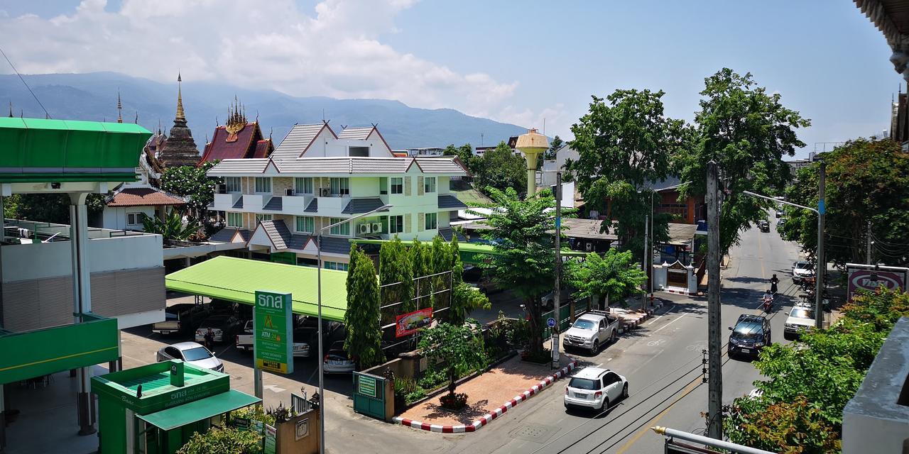 Pm Guesthouse Chiang Mai Exteriör bild
